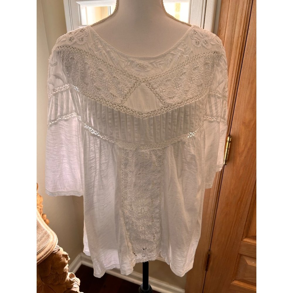 Sundance Catalog XXL white top